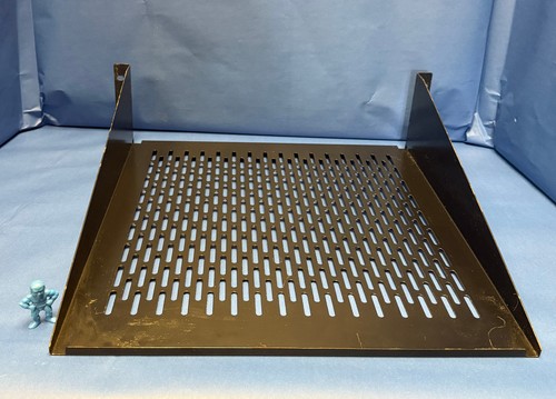 Black Box RMTS05B 19" Rackmount Vented Fixed Shelf - Picture 3 of 7