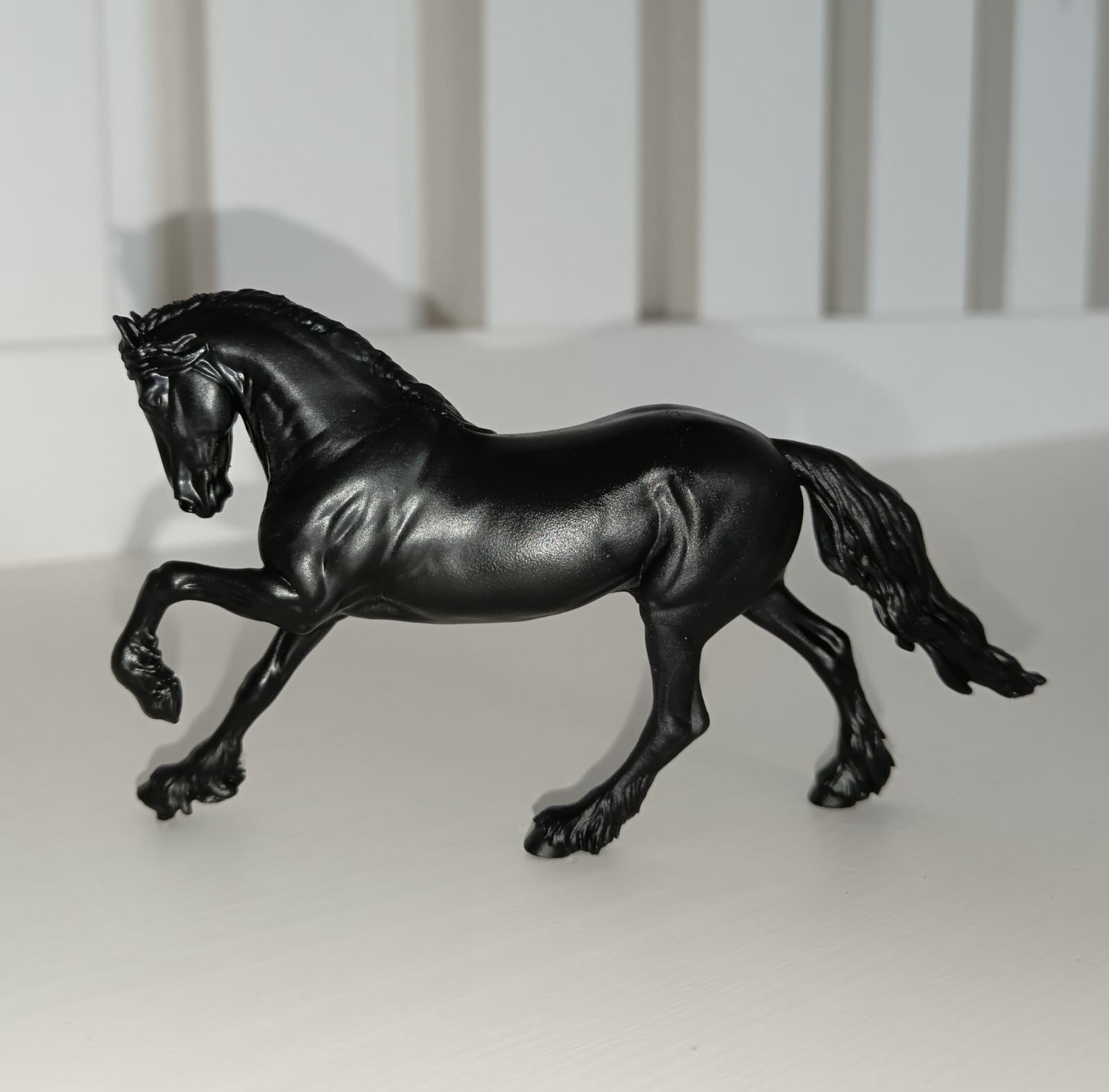 Cavallo Artist Resin horse Chronos Friesian stallion - no Breyer Peter Stone