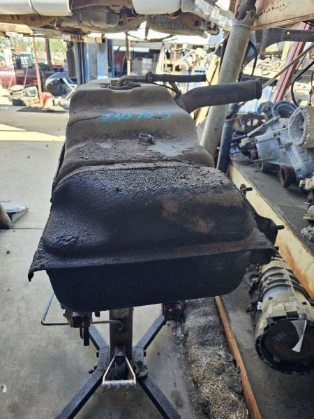 Tanque de combustible 6' 6" caja compatible con camioneta Chevrolet 2500 88-97 99-00 407182 Foto 4 de 4