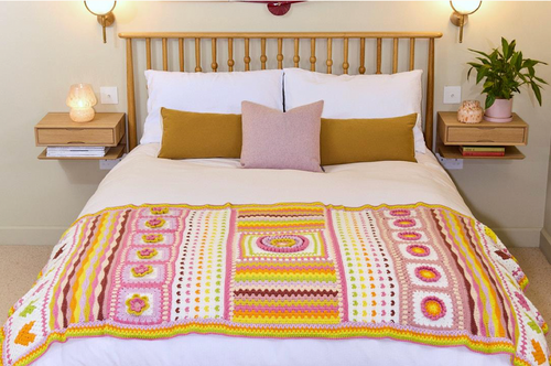 Sirdar Hearts and Flowers CAL Crochet Along - Double Knit pack Kit - Picture 11 of 12