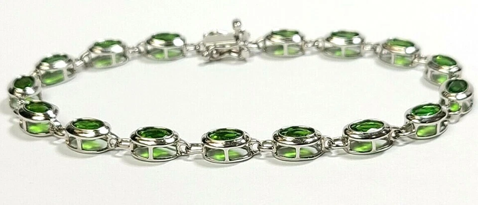 Brazalete Tenis Chapado en Rodio Plata Esterlina Diópsido Cromo Verde 7 1/2" Foto 4 de 4