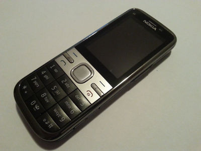 NOKIA C5-00 TOP-GRAU-2,2''-VIELE EXTRAS-KEIN SIMLOCK-RECHNUNG-DHL VERSAND