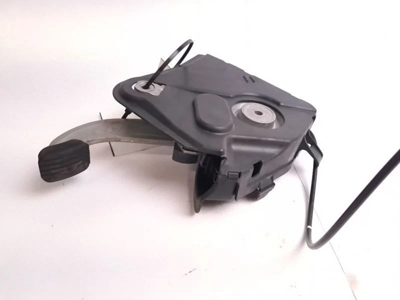 PEDAL FRENO ESTACIONAMIENTO EMERGENCIA MERCEDES-BENZ E500 2003 Foto 4 de 4