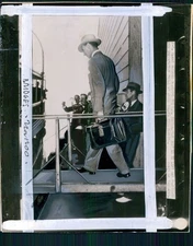 1939 Union Leader Harry Bridges Goes To Deportation Hearing Politics 8X10 Photo