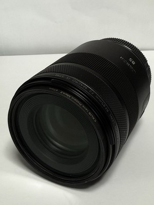 Canon RF 85mm F2 Macro IS STM Lens Near Mint w/ Caps Hood From Japan