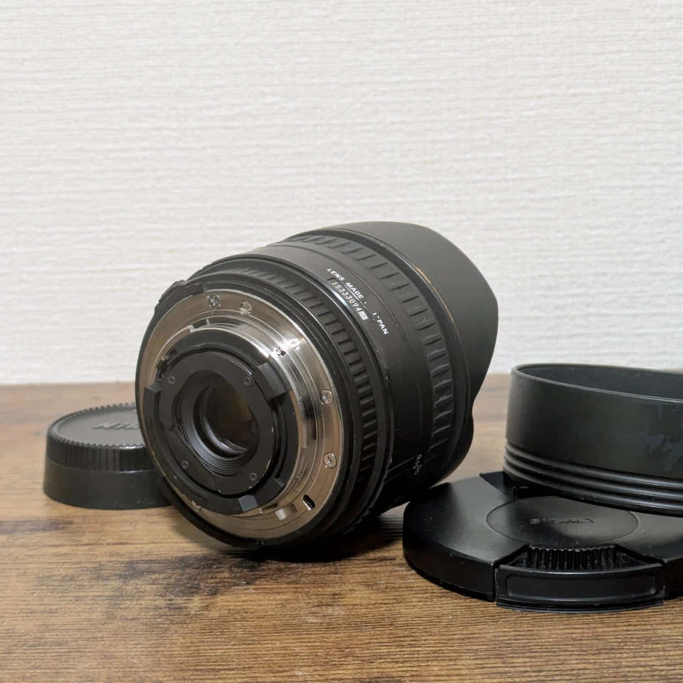 Sigma EX DG Fisheye 15mm f/2.8 Lens for Canon EF • Tested Ex+3 - Image 2 of 4