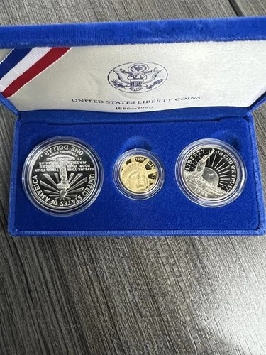 US LIBERTY 3 COIN SET: $5 GOLD (~ 1/4 oz), $1 SILVER & HALF DOLLAR 1886-1986