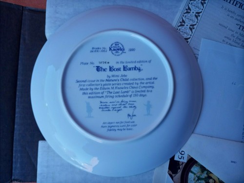 NEW Collectible Plate "The Lost Lamb" Mimi Jobe Edwin Knowles 1990 - Picture 2 of 4