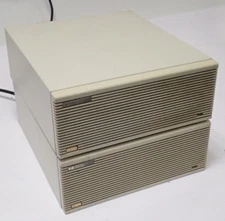HP 9000 300 W/ 98568A IO EXPANDER+98543A RGB+2xDATA COMM 98628A OPT 100+98624A