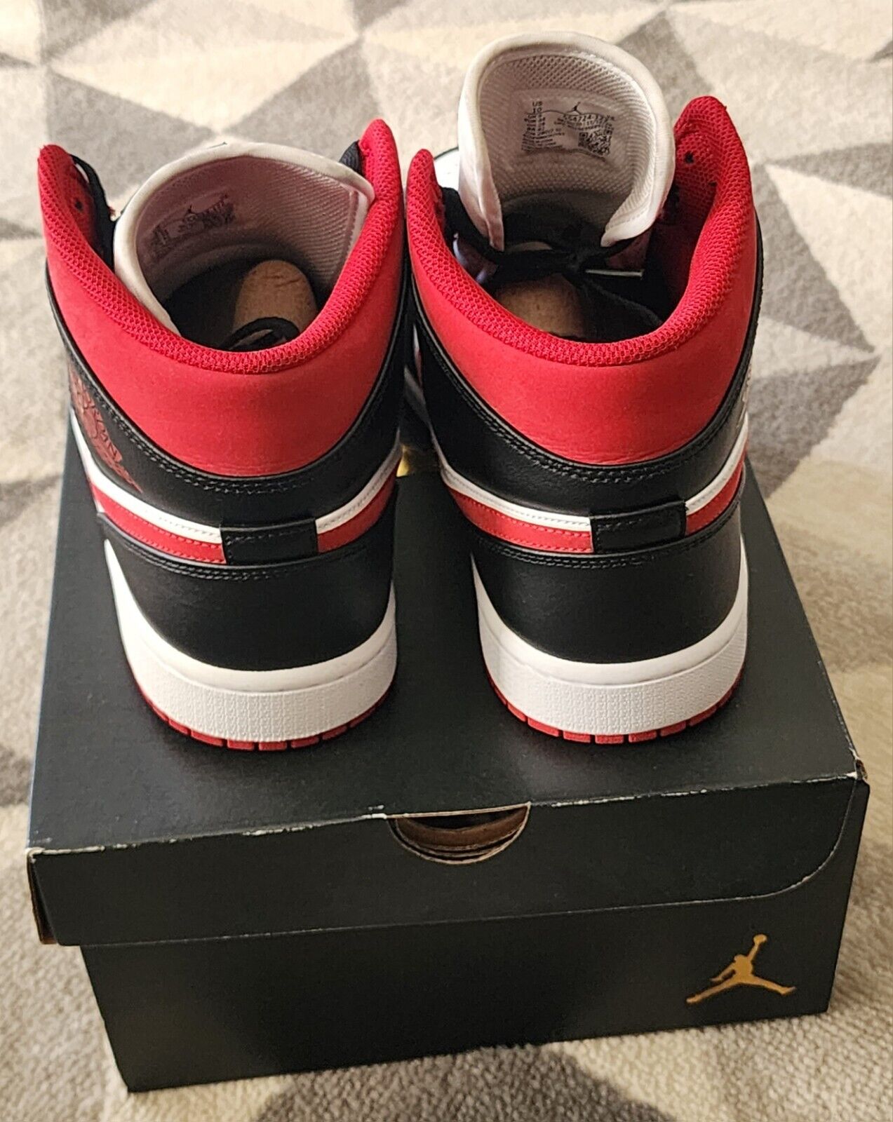PreOwned Jordan 1 Mid Red, Black And White - image 3