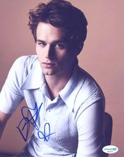 Brandon Flynn "13 Reasons Why" AUTOGRAPH Signed Autographed 8x10 Photo ACOA Brandon Flynn "13 Reasons Why" AUTOGRAPH Signed Autographed 8x10 Photo ACOA