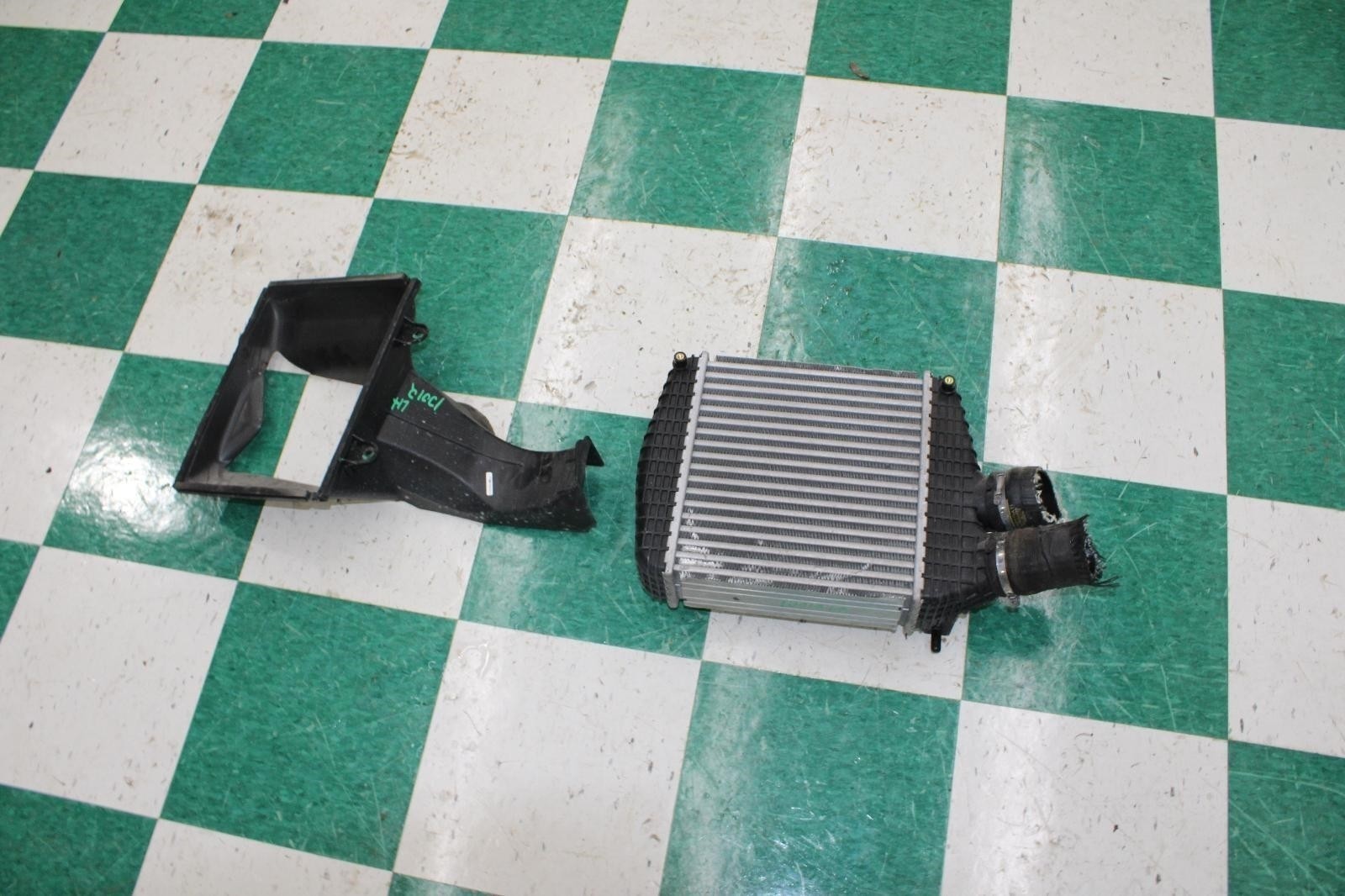 Maserati Ghibli 2014-2020 Left Motor