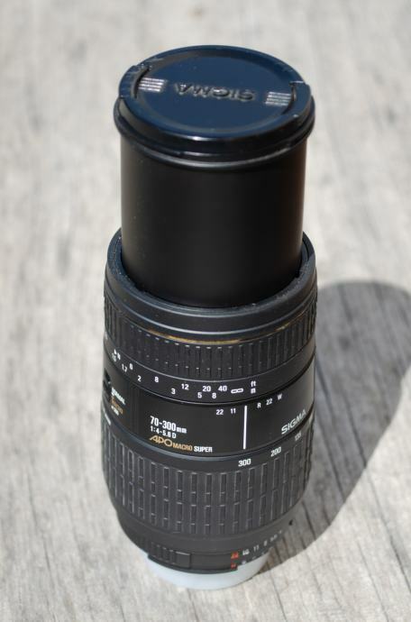 Sigma Objectif Macro 70-300 mm F4-5,6 DG APO - Monture Canon