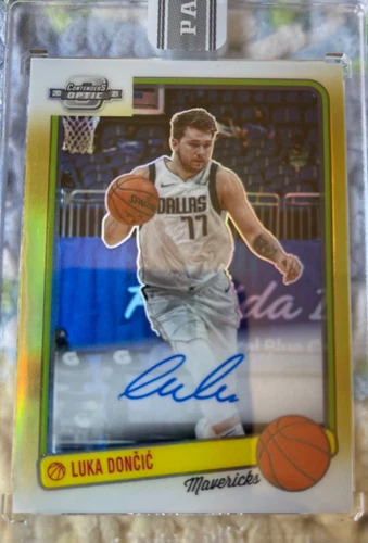 Luka Doncic White Box 1/1 2020-21 Panini Contenders Optic On Card AUTO