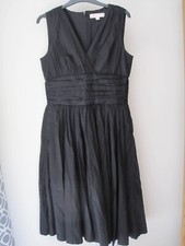 MICHAEL KORS Sz M BLACK COCKTAIL PARTY CRUISE DRESS V NECK PLEATED DEEP WAIST