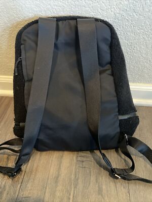 Lululemon Womens Mini Sherpa Fleece Adjustable Straps  display picture 2