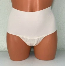 Hanky Panky Women's Maternity Bare Godiva Thong Panty Vanilla Size Small
