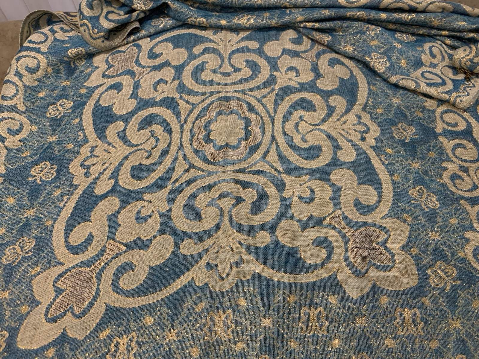 Butterfly Wrap Blues/Gold Fringed 27 X 68 (not Including Fringe) So Beautiful!