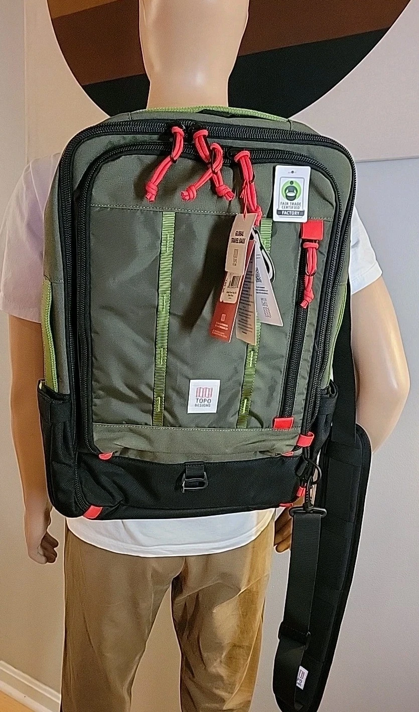 NWT Topo Designs 30 L Global Travel Bag Shoulder Bag Backpack Olive/Olive
Opens in a new window or t