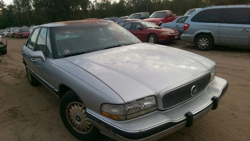 (LOCAL PICKUP ONLY) Front Bumper Fits 92-96 LESABRE 842788 Foto 2 de 4