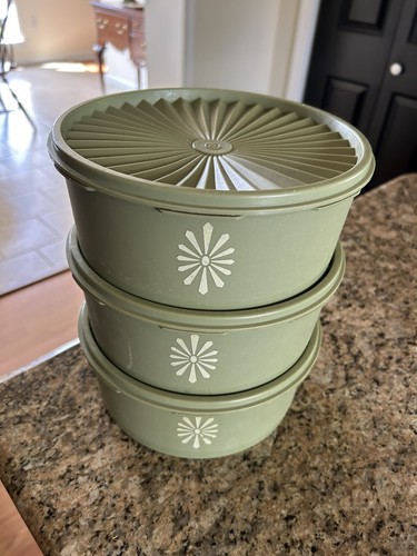3 Piece Set Vintage Tupperware Servalier Canisters, Green , Sun Burst 1204