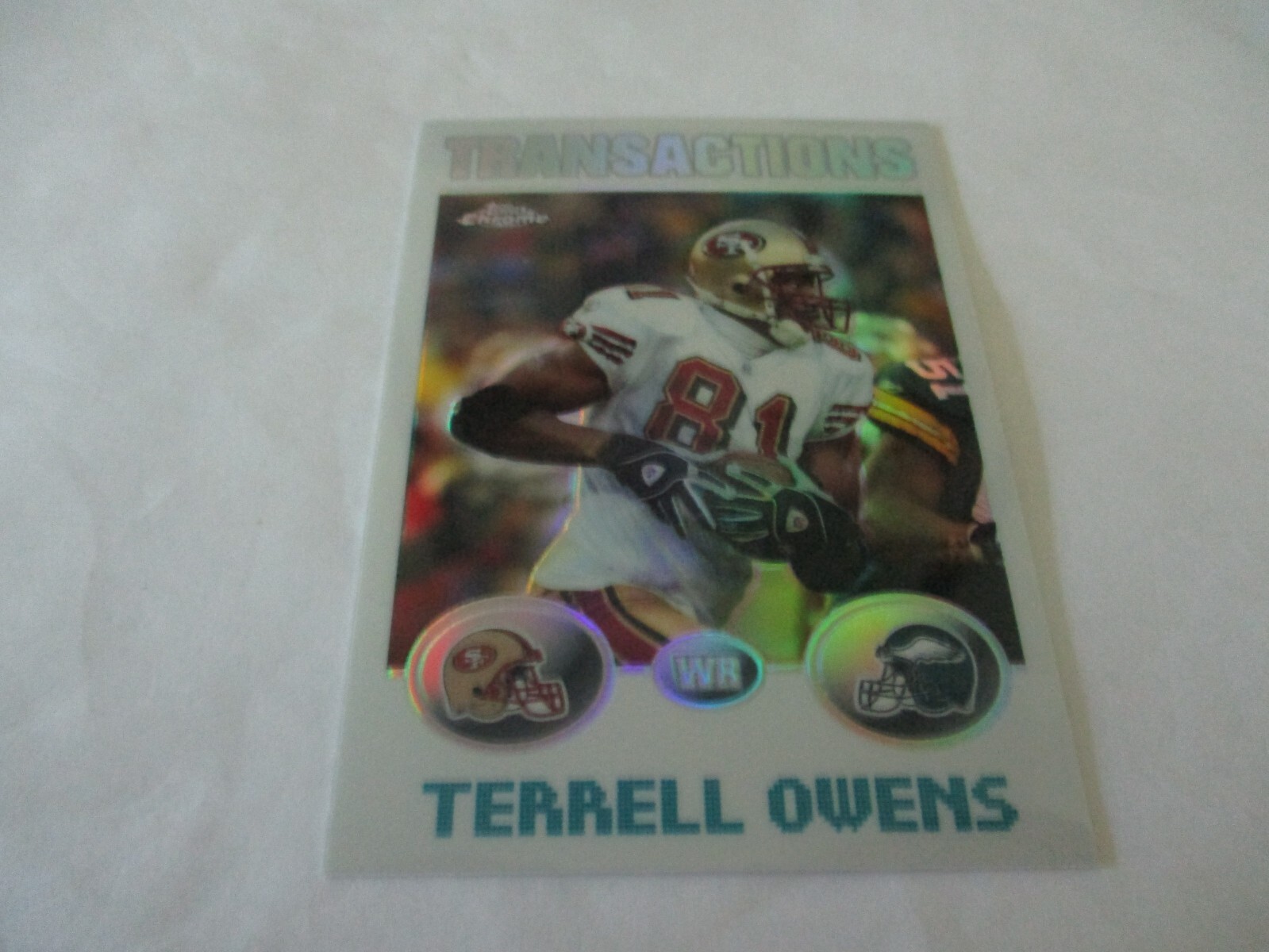 2004 Topps Chrome Football Refractor Terrell Owens Card #25