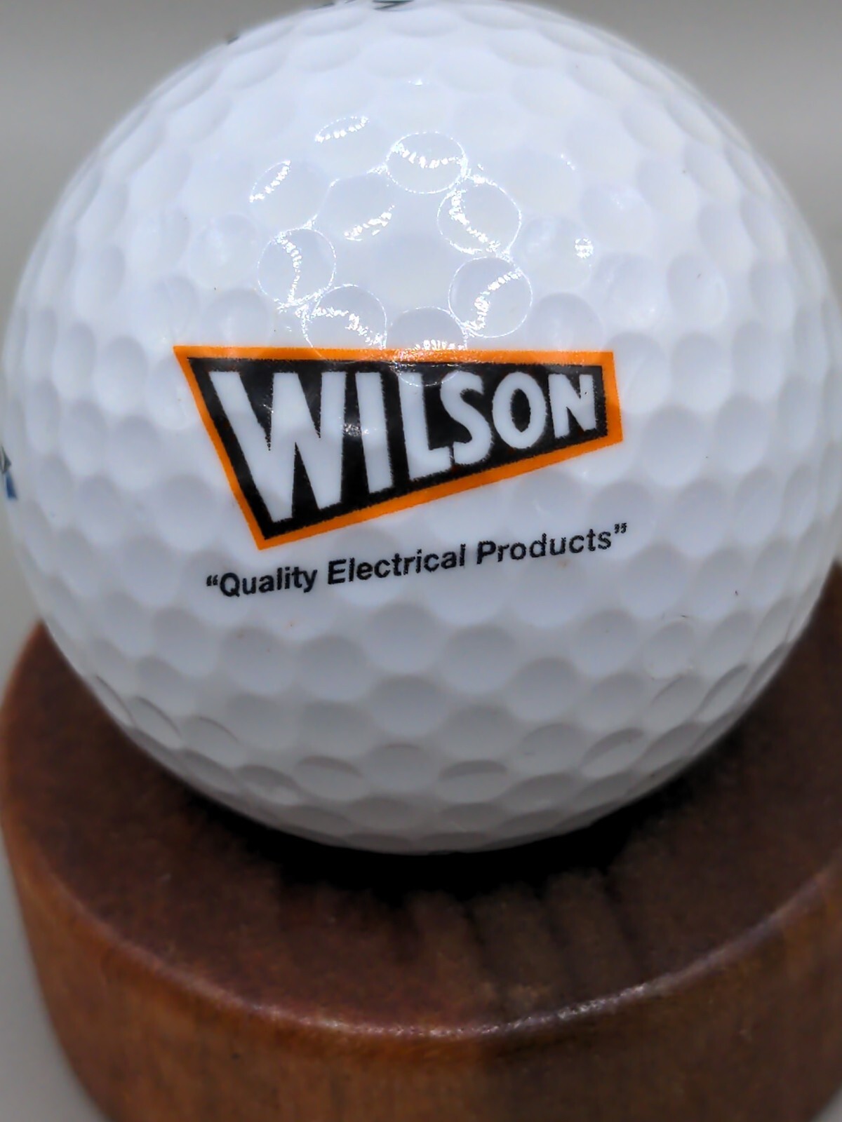 Wilson Logo Golf Ball Maxfli Collectors Display Ball Electrical Products