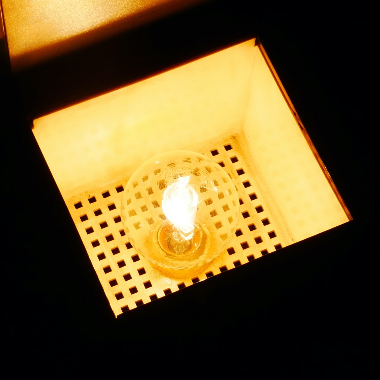 Foto 6 di 16