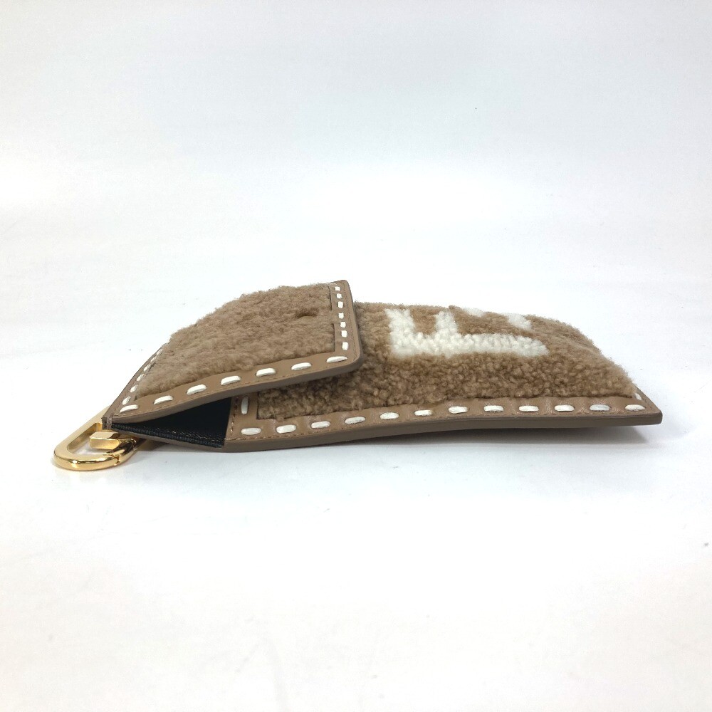 FENDI スマホポーチ 7AS047 【ランク：A】 FENDI 中古良品フェンディFENDI スマホポーチ ファー ブランド