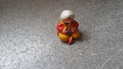 Sinbad - rubber figure... approx. 4 cm - ''sitting sheikh'' by Schleich 