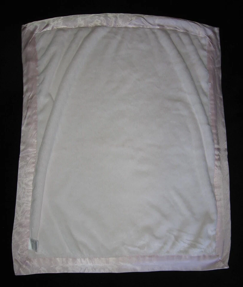 Little Giraffe Pink Luxe Faux Fur Plush Baby Blanket 28x34 - Image 4 of 4