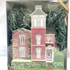Shelia's Collectibles Winnie Watson - Sweet Home New Carlisle Panorama Diorama