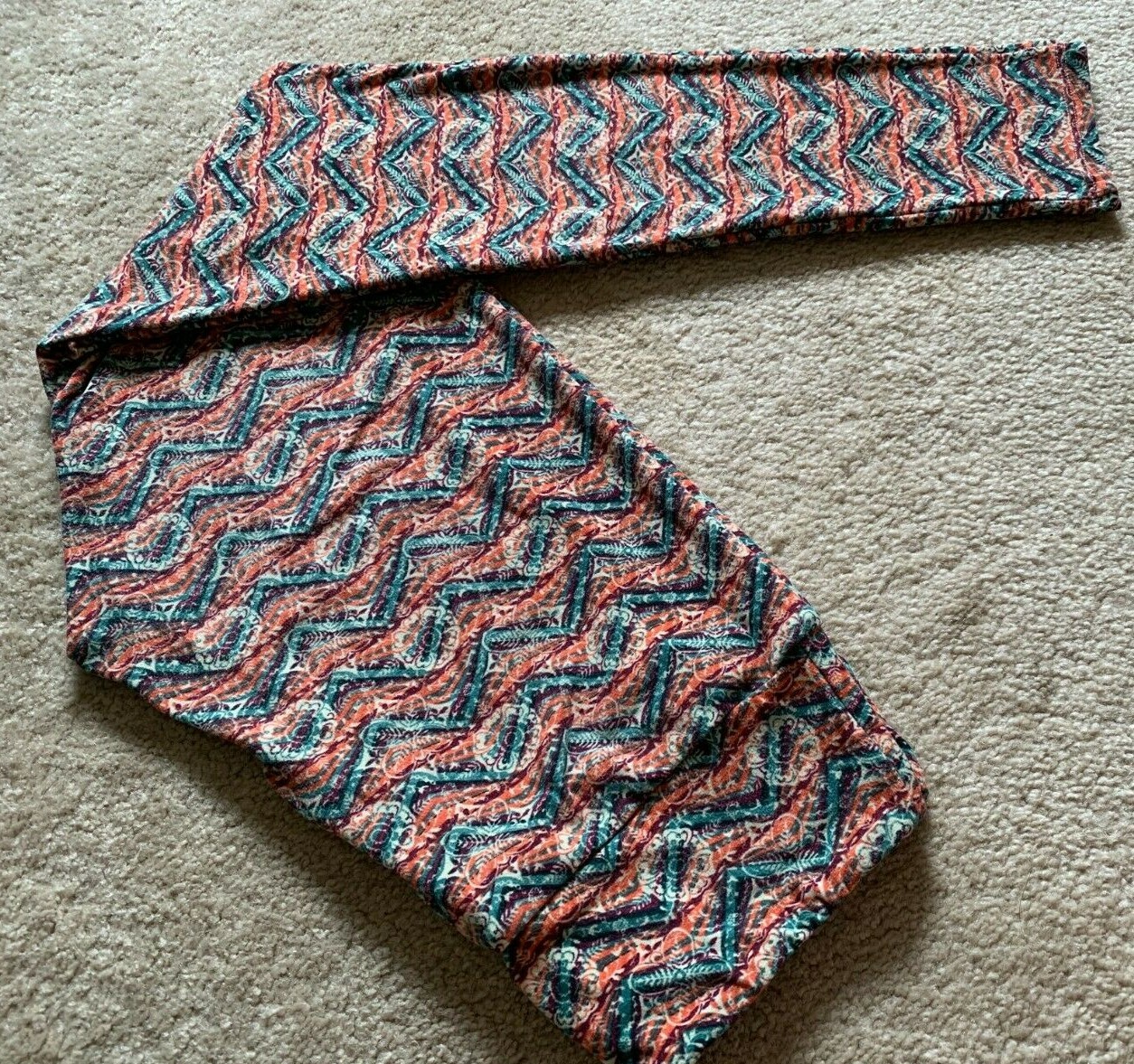 ALTRA LULAROE ONE SIZE OS LEGGINGS BOHO CHEVRON PEACH TEAL PURPLE FLOWER HIPSTER