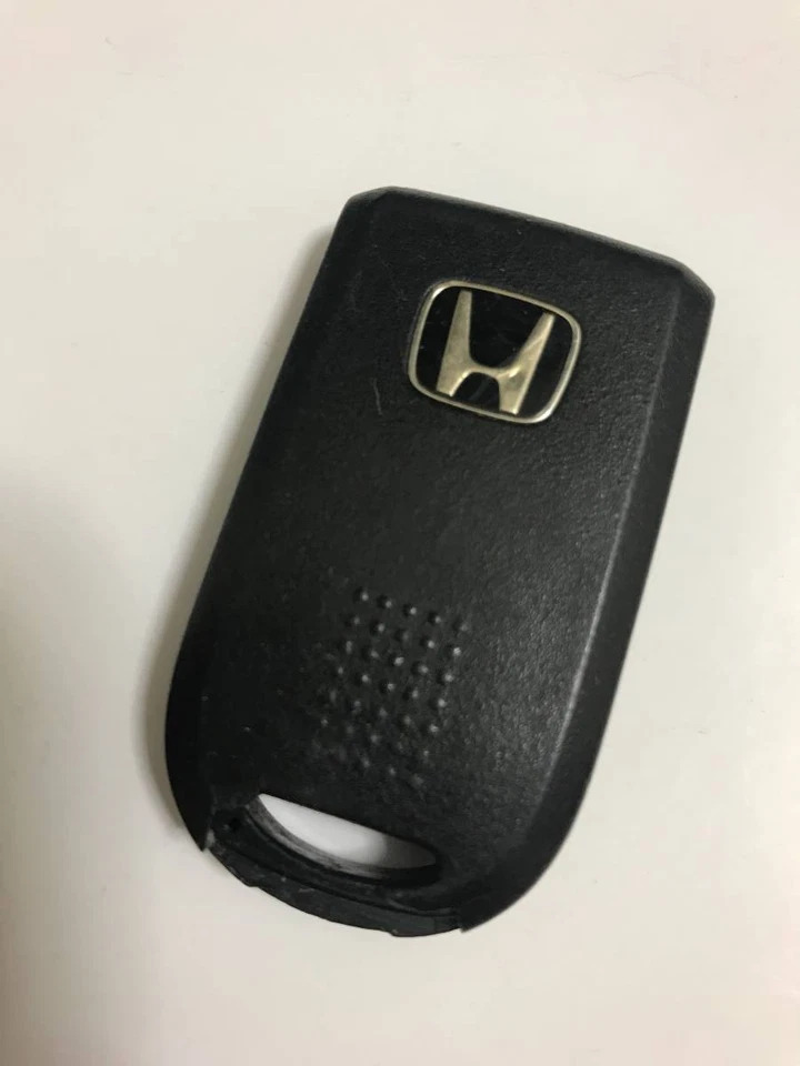 RR Genuine Keyless Remote Car Key Fob 4-Btn for StWagElysiRG Used bb1 - Image 2 of 3