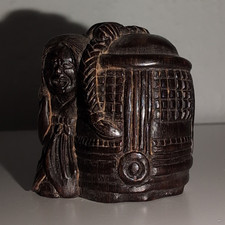 Netsuke Frau mit Korb Asiatische kunst