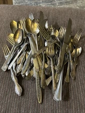 Silverware VINTAGE  FLATWARE Random MIXED Sizes/Brands Some Oneida/rogers 80 Pc