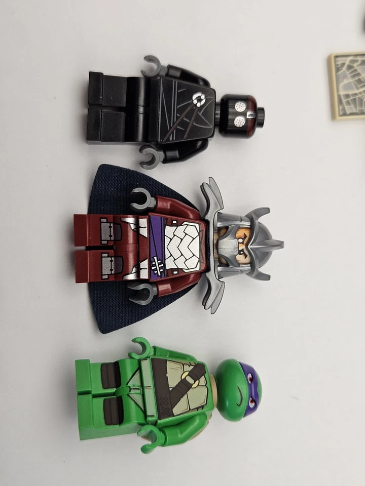 LEGO 79101 Teenage Mutant Ninja Turtles SHREDER'S DRAGON BIKE Complete w Manual - Image 2 of 4