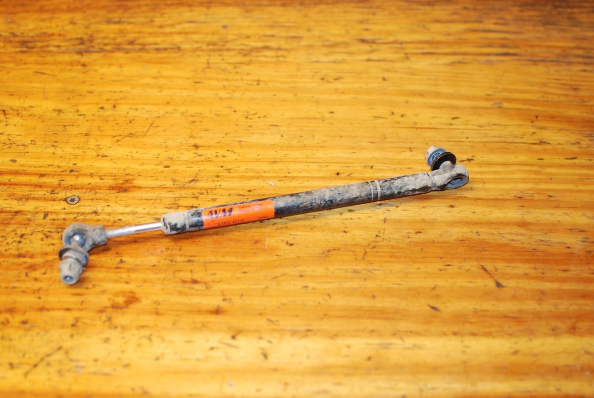 Kubota Z781KWTi Z781 Steering Damper Shock Absorber K3881-42142