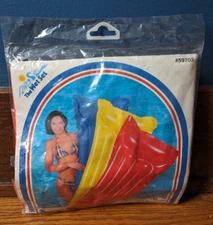 THE WET SET Intex Inflatable Glossy Mat Pool Floating Lounge Red 72x27" NOS 1999