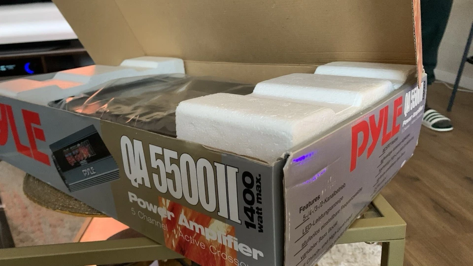 Pyle QA 5500II 1400Watt Verstärker - Bild 2 von 4