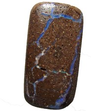 10 carat boulder opal, blue veins, nice ring stone, 20 x 12 x 4 mm