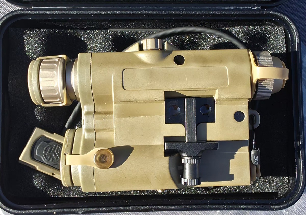 Somogear Peq 15 - Potted, Zeroable, Green Vis/IR Laser +