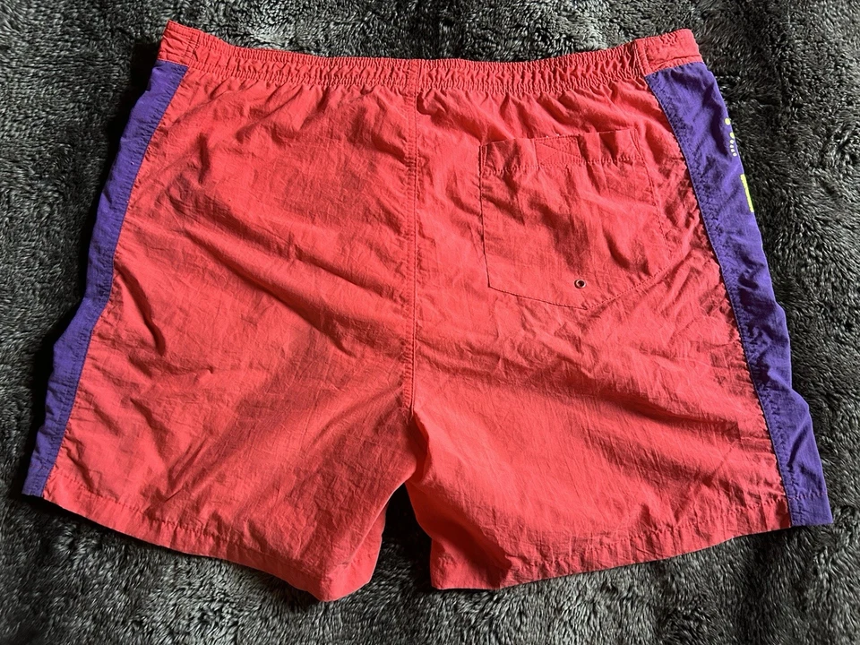 Bañador Hang Ten de Colección Años 90 para Hombre Talla XL Rosa Neón Púrpura Spellout Foto 2 de 4