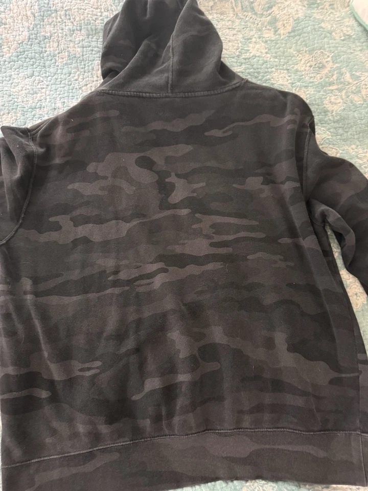 Clutch Independent Men’s Sz L Camo Hoodie - Image 2 of 2