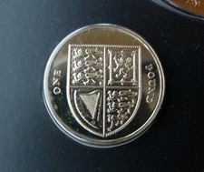 2013 Shield of Arms £1 One Pound Coin Brilliant Uncirculated From Royal Mint Set