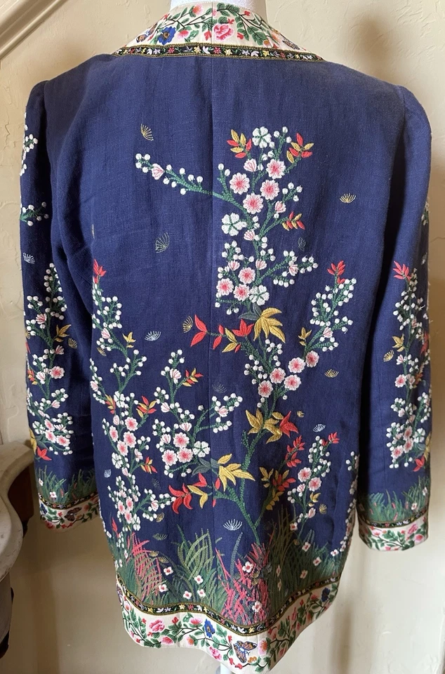 Alice + Olivia Beautiful Floral Embroidered Linen Blazer Sz 8 - Image 3 of 4