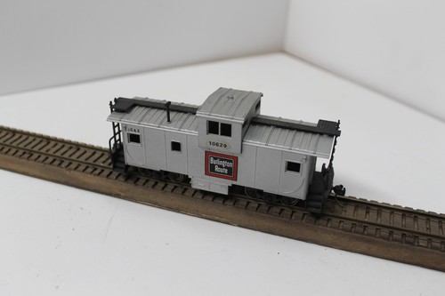 Caboose EVC escala AHM HO pintado personalizado C&S 10629 Kadee's MW | Condition: Used