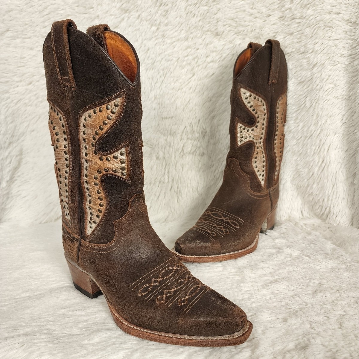 Frye Daisy Duke Python Studded Cowboy Boots | eBay Frye Daisy Duke Python Studded Cowboy Boots | eBay