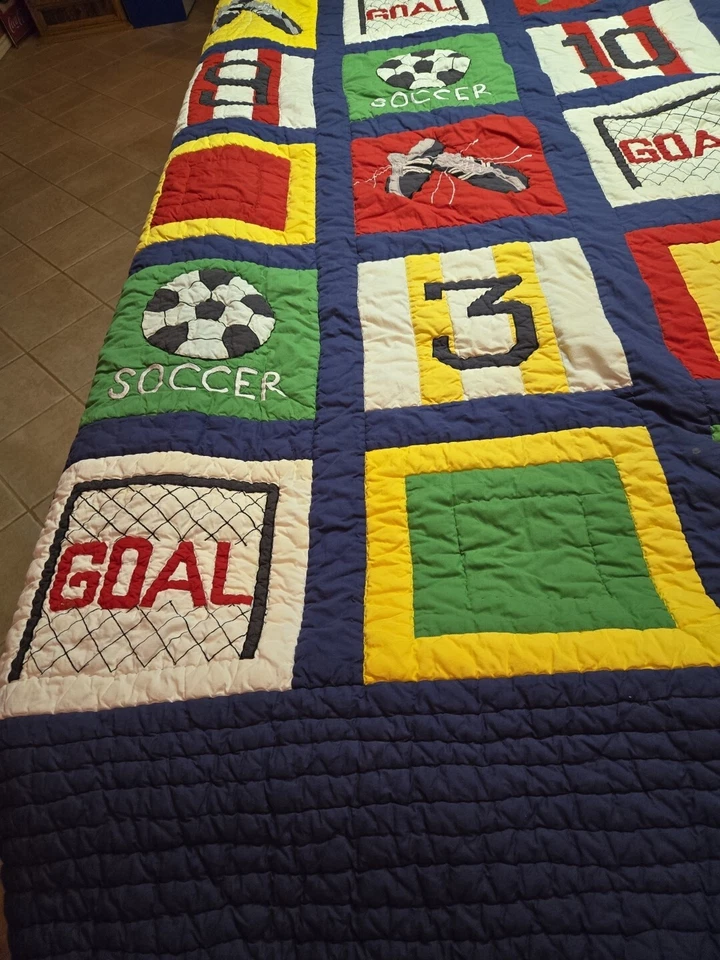 Edredón de fútbol deportivo para niños, tamaño doble, colcha/tiro/manta, hecho en India Foto 2 de 4