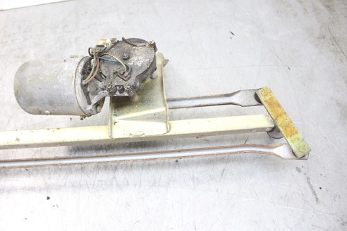 Porsche 944 1985 Windshield Wiper Actuator Assembly with motor LM67 - Picture 6 of 7